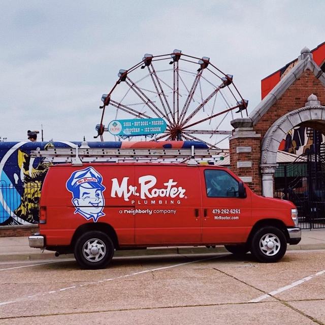 Mr.Rooter Van